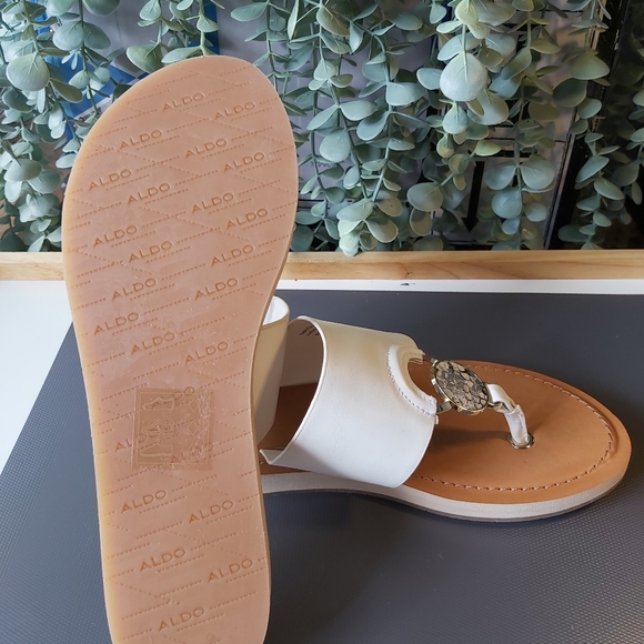 Women's slides - Picture 3 of 4